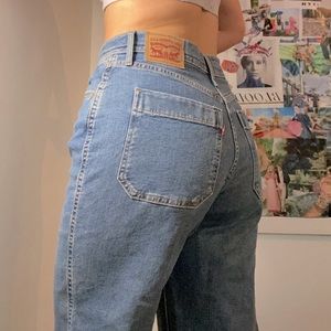 ♥︎mile high cropped wide leg levi’s